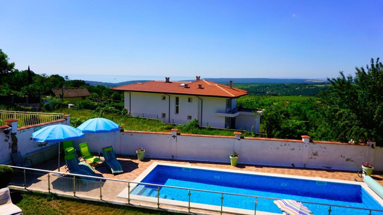 Вила Сънрайз - Villa Sunrise Varna Exterior photo